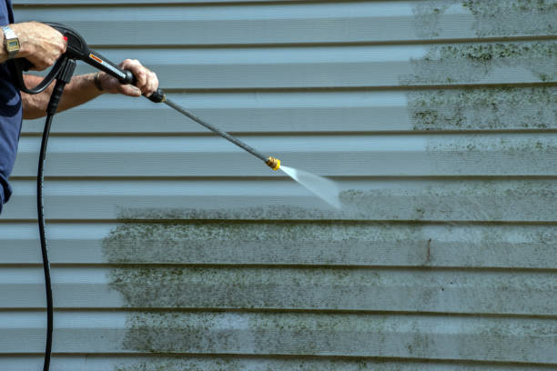 Why Choose Our Certified Pressure Washing Experts for Your Project Needs in Los Banos, CA?